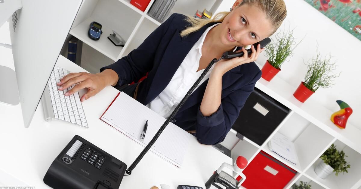 Standard téléphonique IA : la solution pour ne plus jamais rater un appel